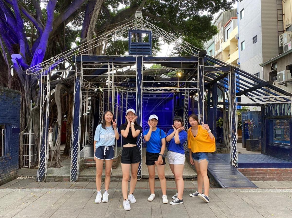 Ostello Mydeer Backpacker Tainan Esterno foto